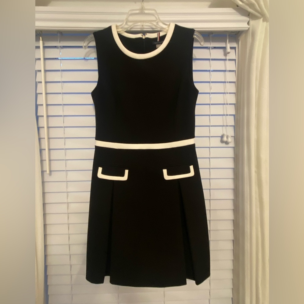 Tommy Hilfiger sleeveless dress